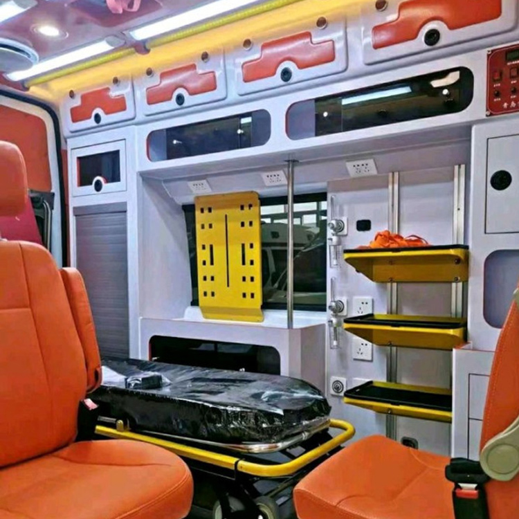 瓯海长途救护车护送病人租赁价格